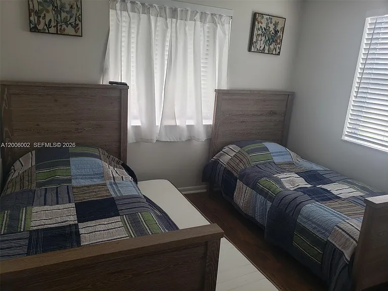 2111 Waylife Ct — Photo 12