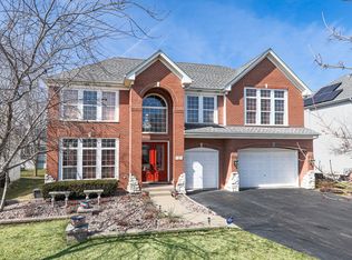 2 Alexander Ct, Bolingbrook, IL 60490