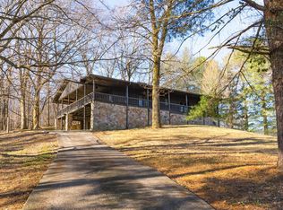 140 Dean Rd, Clarksville, TN 37040