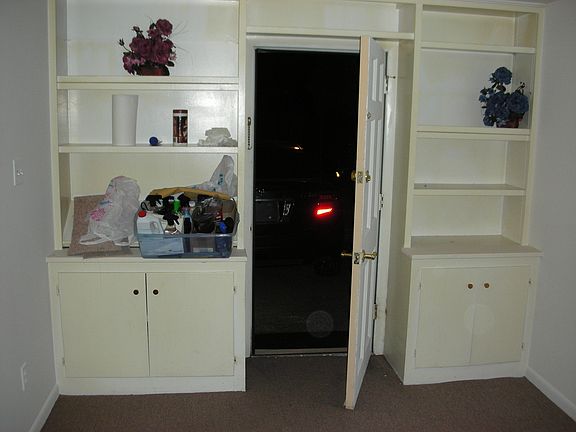 4th image of 9349 Banes St #A