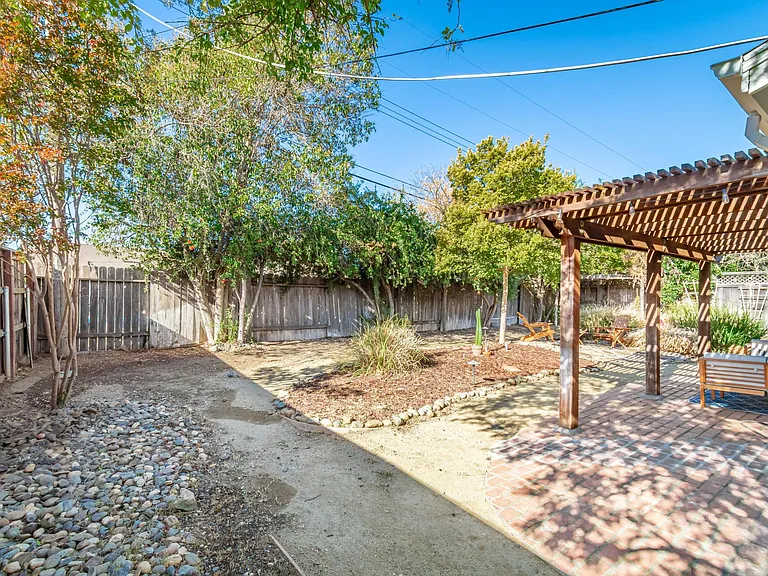 6825 Cobalt Way — Photo 41