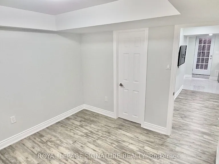 16A Hutton Cres — Photo 10