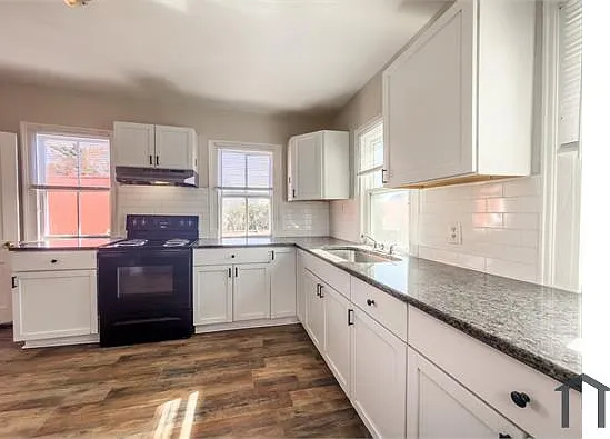 2 bed, 1109 sqft, $2,400 — Photo 4