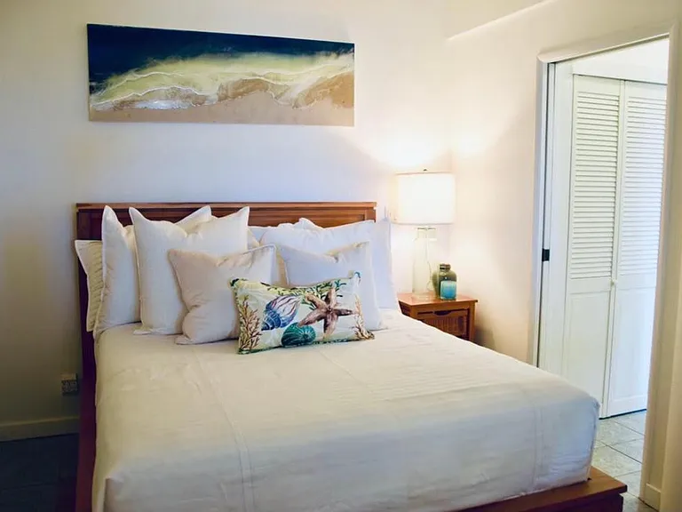 1006 Koohoo Pl #B — Photo 4