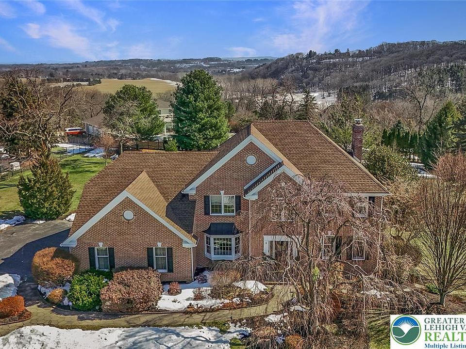 1st image of 2739 Apple Valley Cir N