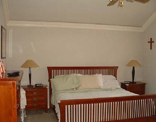 3rd image of 3935 ROYAL FOREST DR