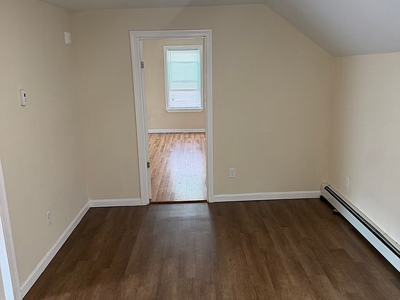 5th image of 194 Harrison St #1L