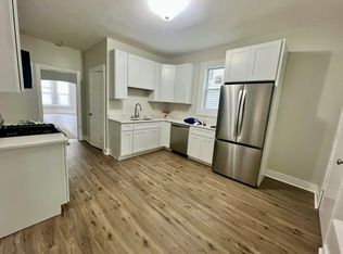 1742 N Saint Louis Ave #2, Chicago, IL 60647