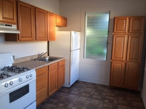 Upstairs kitchen