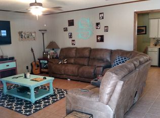 300 E Williams St, Carthage, TX 75633