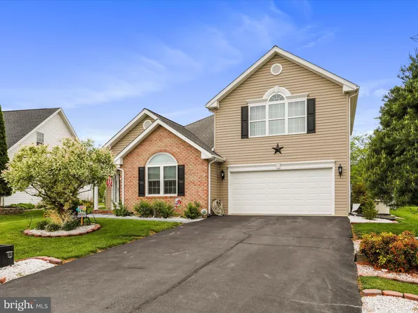 615 Artisan Way, Martinsburg, WV 25401