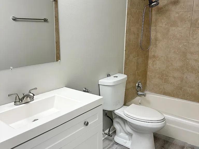 8656 S 84th Ct #1SE — Photo 9