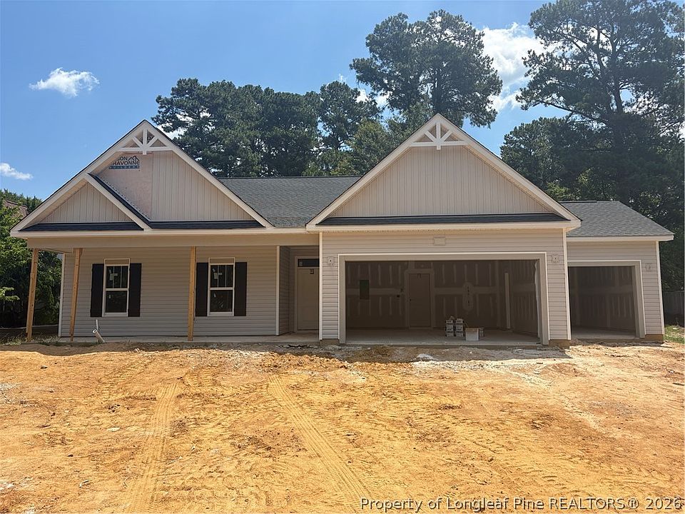 1st image of 404 Gleneagles Ct