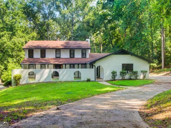 2085 High Point Trl SW, Atlanta, GA 30331