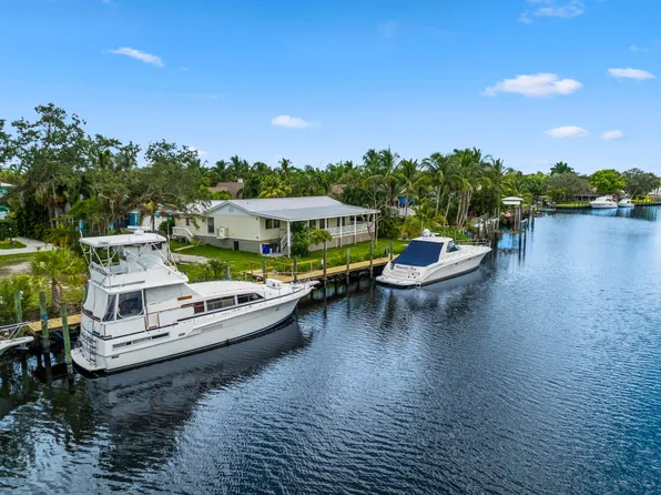 700 SW Salerno Road, Stuart, FL 34997