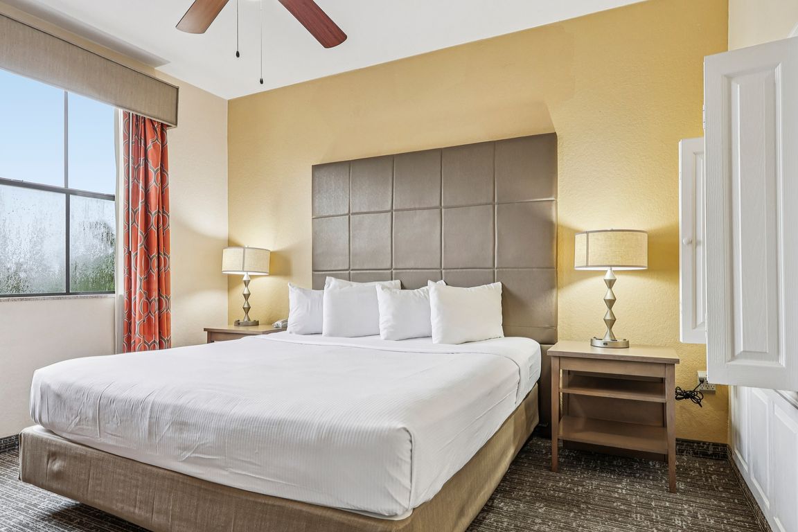 12527 Floridays Resort Dr E410-S2407-020.jpg