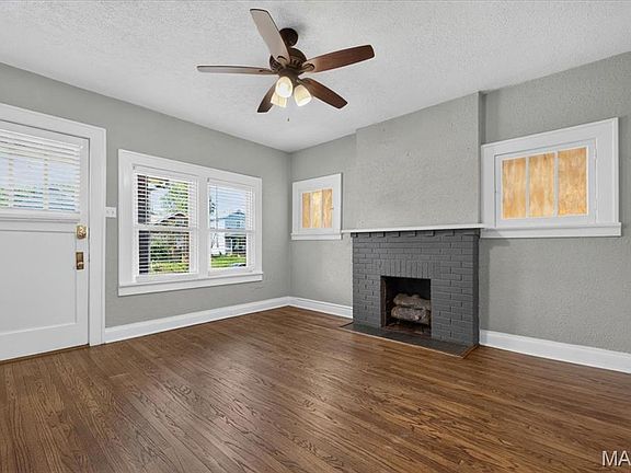 5th image of 5353 Odell St