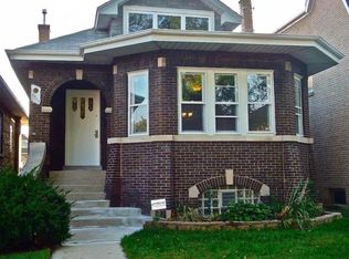 2909 N Lotus Ave, Chicago, IL