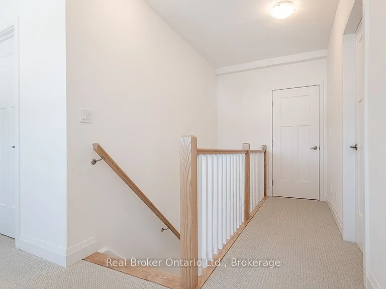 4 Danielle Cres — Photo 15