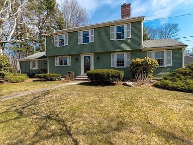 32 Eastway Reading Ma 01867 Zillow