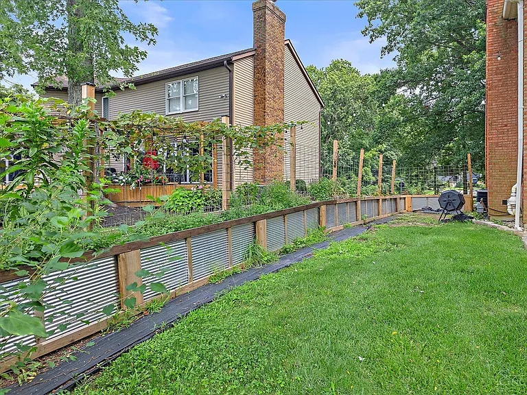 11951 Timberlake Dr — Photo 10