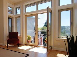 123 Bjune Dr #205, Bainbridge Island, WA 98110
