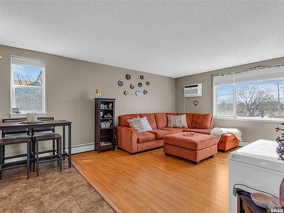 5th image of 1223 7th Ave N #312