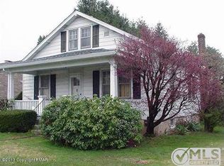 18 Oxford St, Tamaqua, PA 18252