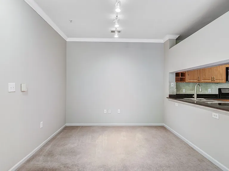 12120 Garden Ridge Ln #204 — Photo 22