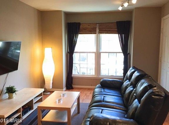 3rd image of 6053 Deer Hill Ct