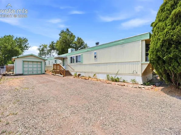 96 E Kipling Dr, Pueblo West, CO 81007
