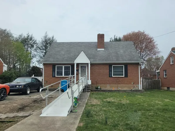 921 Hershberger Rd NW, Roanoke, VA 24012
