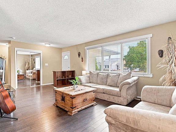 5th image of 12 Hughes Rd NW