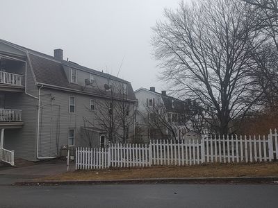 75 Broad St, Fall River, MA, 02724