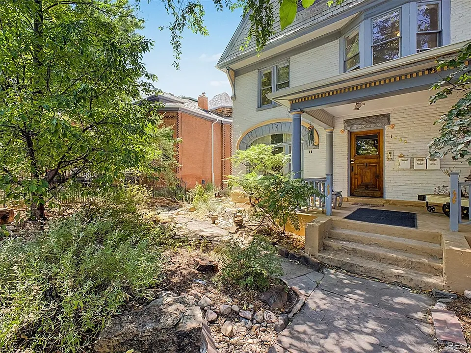 1235 Josephine St #3
