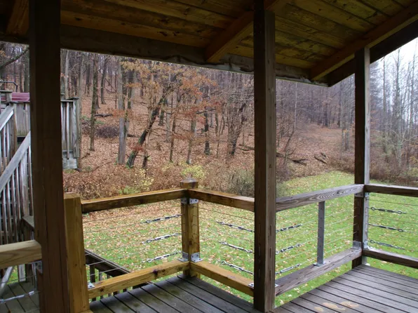(undisclosed Address), Scottdale, PA 15683