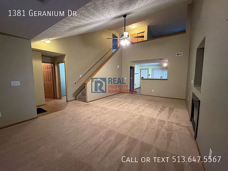 1381 Geranium Dr — Photo 8