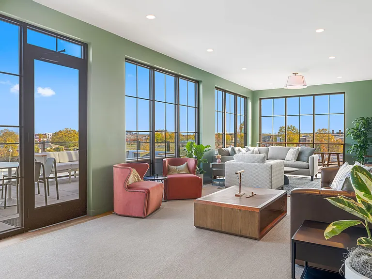 The Alder on Dabney — Photo 30
