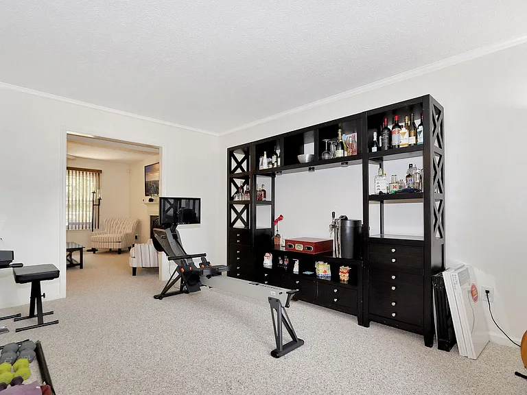 304 Charity Ln — Photo 4