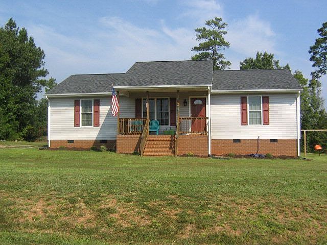 1st image of 261 N Hills Dr