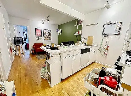 Rented by The Downtown LLC | media 15