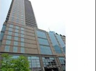 545 N Dearborn St, Chicago, IL 60610
