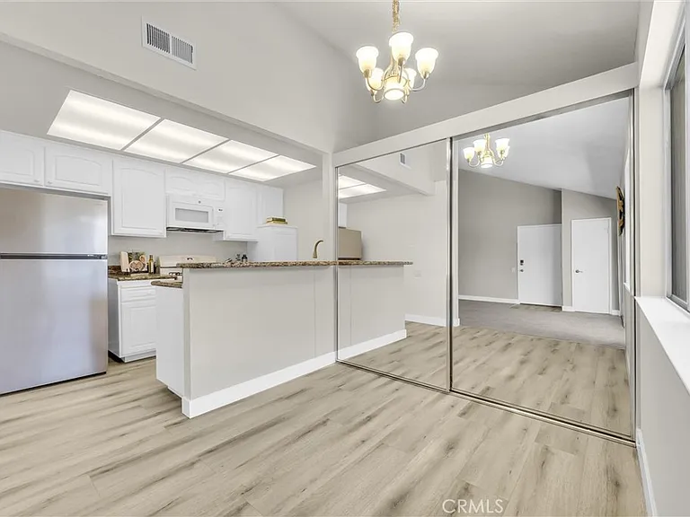16040 Leffingwell Rd #30 — Photo 6