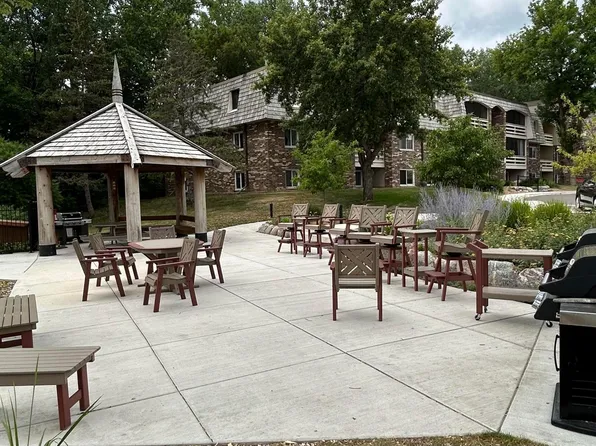 4407 Wilshire Blvd #204, Mound, MN 55364