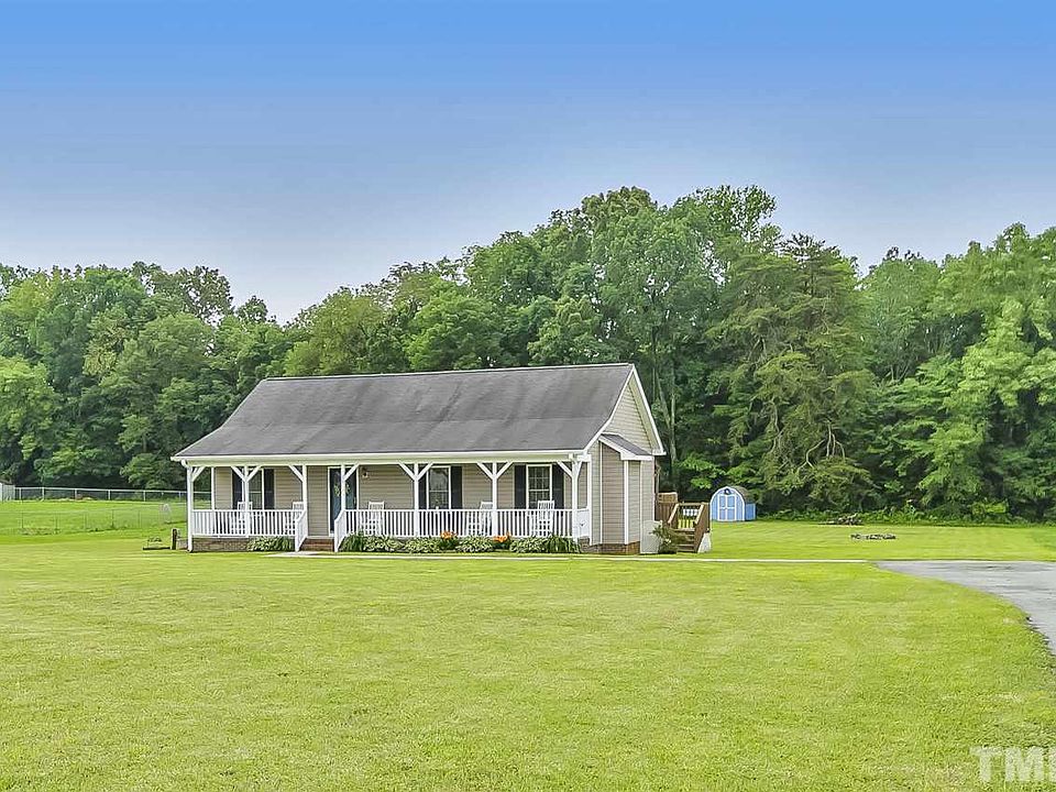 1st image of 2517 Foxfire Ln