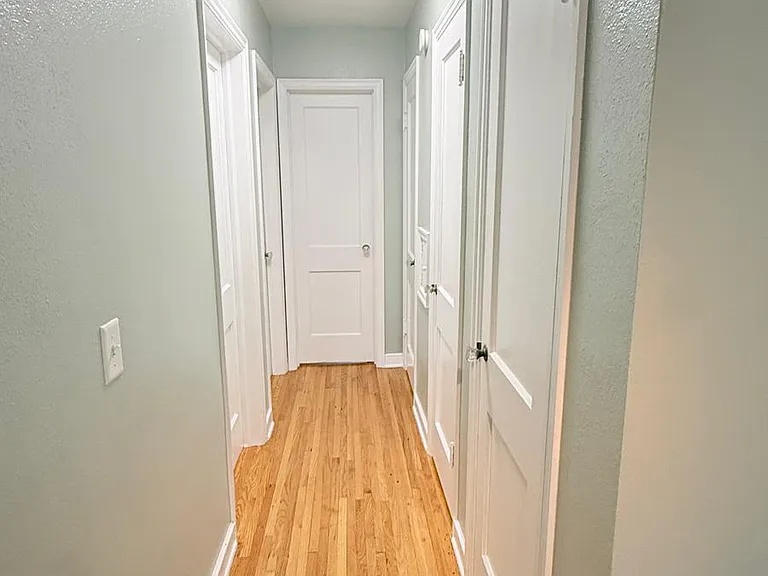 4608 Wakeley St — Photo 6