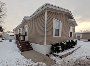 251 Pine Ln #251PI, Justice, IL 60458