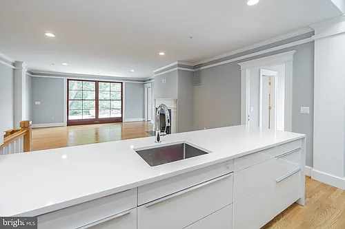 1351 Wisconsin Ave NW #3C Photo 1