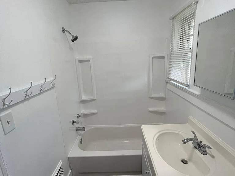 3126 Guilford Ave #3126 — Photo 7