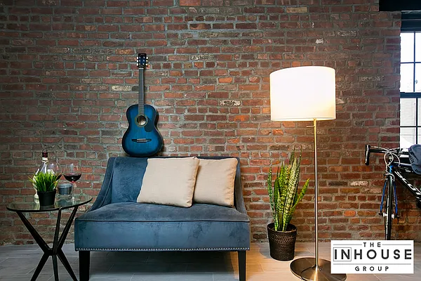 Rented by The InHouse Group | media 23